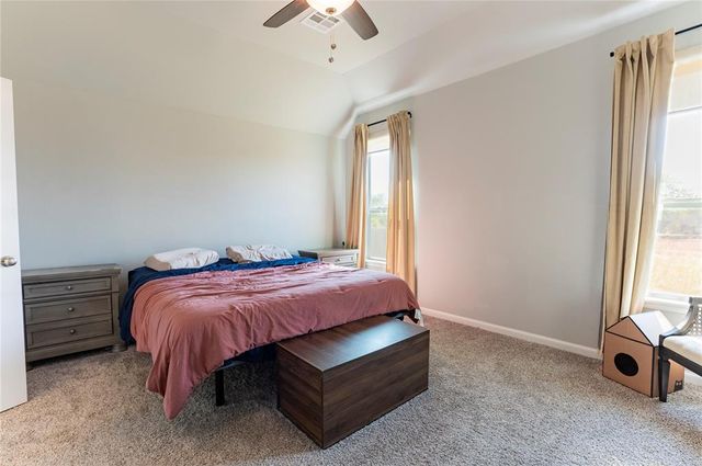 2204 Arcady Avenue, Norman, OK 73026