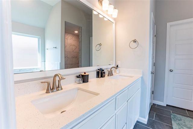 2204 Arcady Avenue, Norman, OK 73026