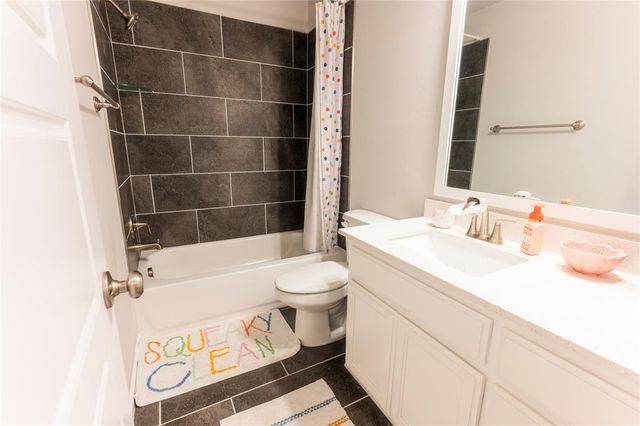 2204 Arcady Avenue, Norman, OK 73026