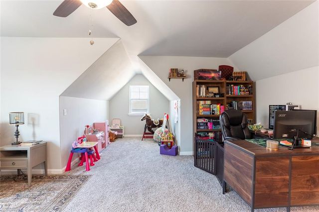 2204 Arcady Avenue, Norman, OK 73026