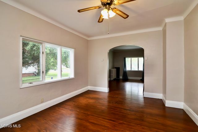 4317 Bellevista Drive, Toledo, OH 43612