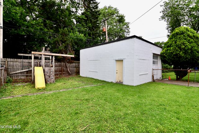4317 Bellevista Drive, Toledo, OH 43612