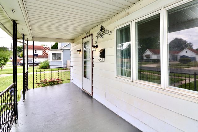 4317 Bellevista Drive, Toledo, OH 43612