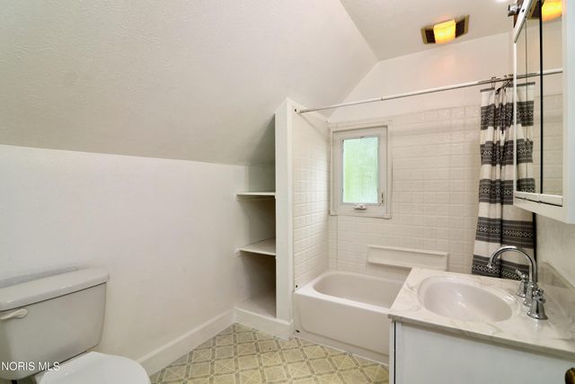 4317 Bellevista Drive, Toledo, OH 43612