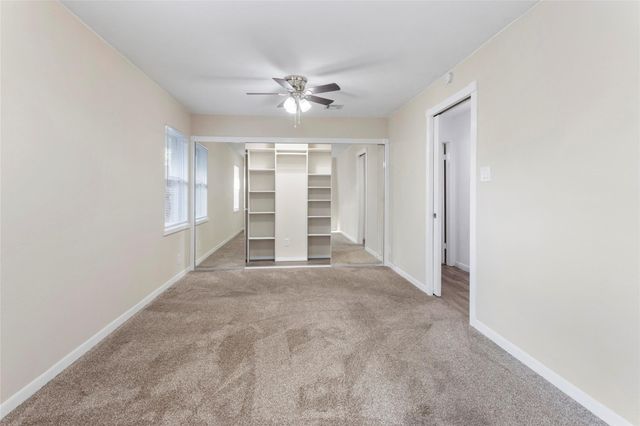 2918 15th Avenue N, Texas City, TX 77590