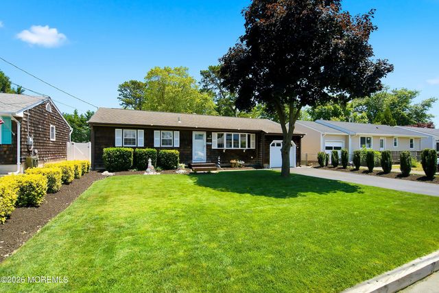 1516 Treeneedle Road, Point Pleasant, NJ 08742
