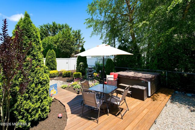 1516 Treeneedle Road, Point Pleasant, NJ 08742