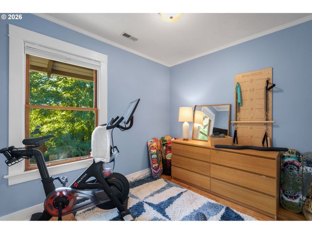 5517 N WILBUR Ave, Portland, OR 97217