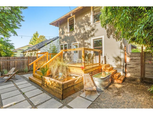 5517 N WILBUR Ave, Portland, OR 97217