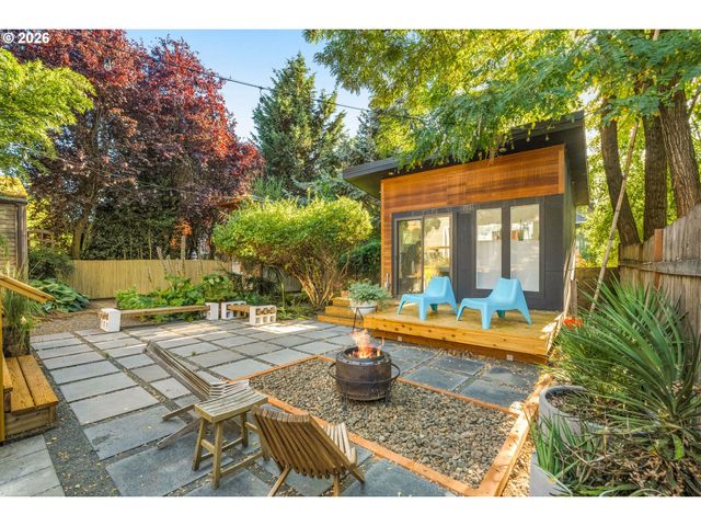 5517 N WILBUR Ave, Portland, OR 97217