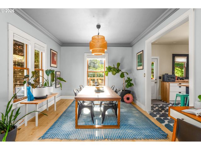 5517 N WILBUR Ave, Portland, OR 97217