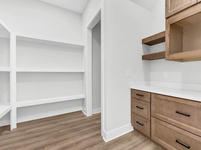 2457 Ellsworth Dr, Clarksville, TN 37043