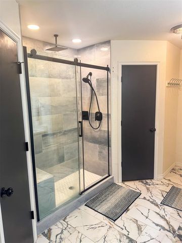 201 Bellgate Drive, Yukon, OK 73099