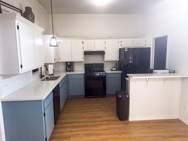 201 Bellgate Drive, Yukon, OK 73099