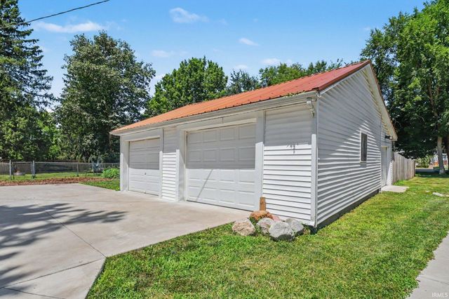 109 Trout Creek Road, Bristol, IN 46507