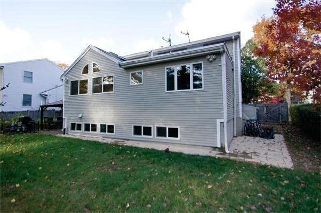22 Westlund Rd, Belmont, MA 02478