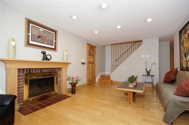 22 Westlund Rd, Belmont, MA 02478