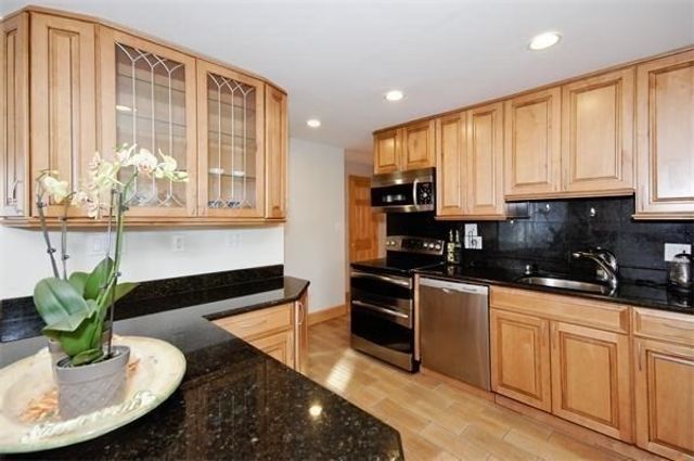 22 Westlund Rd, Belmont, MA 02478