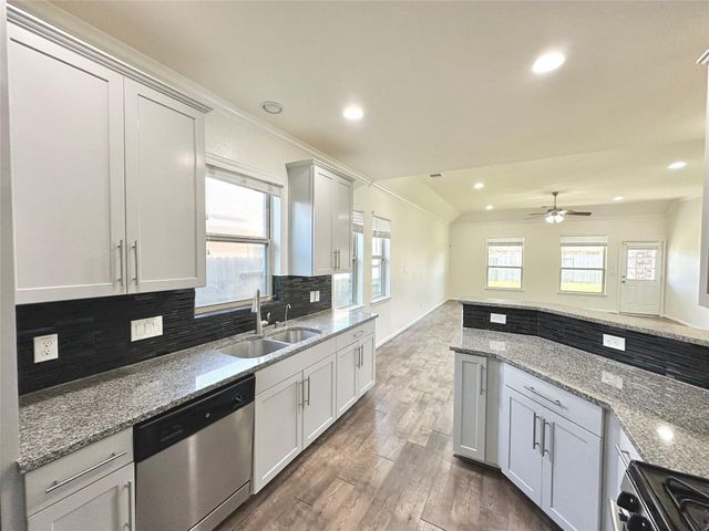 18831 Providence Valley Trail, Richmond, TX 77407