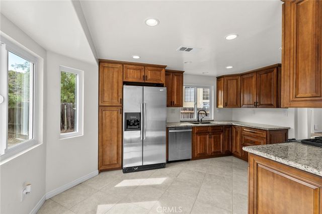 36330 Saint Raphael Drive, Murrieta, CA 92562