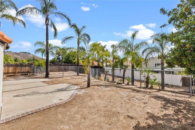 36330 Saint Raphael Drive, Murrieta, CA 92562
