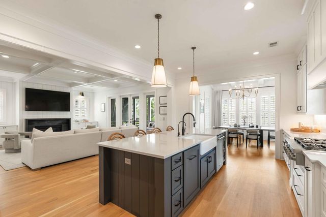 544 Lesesne Street, Charleston, SC 29492