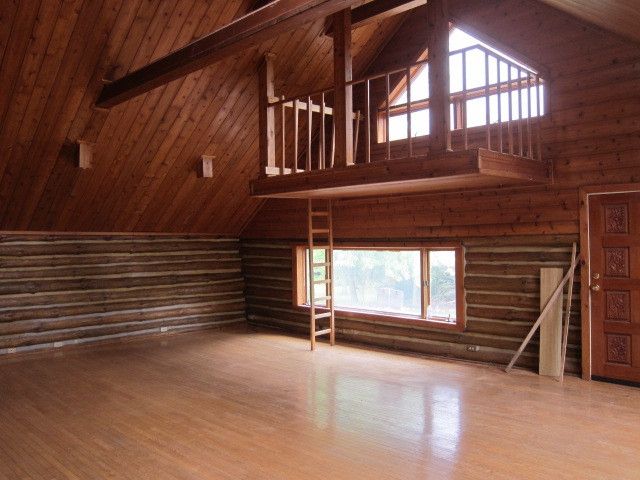 614 W Pheasant Court, Round Lake Beach, IL 60073