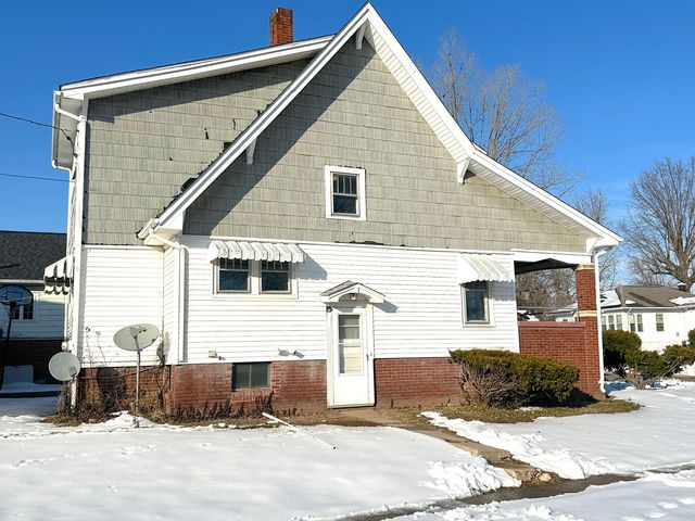 612 Pleasant Court, Marion, IL 62959