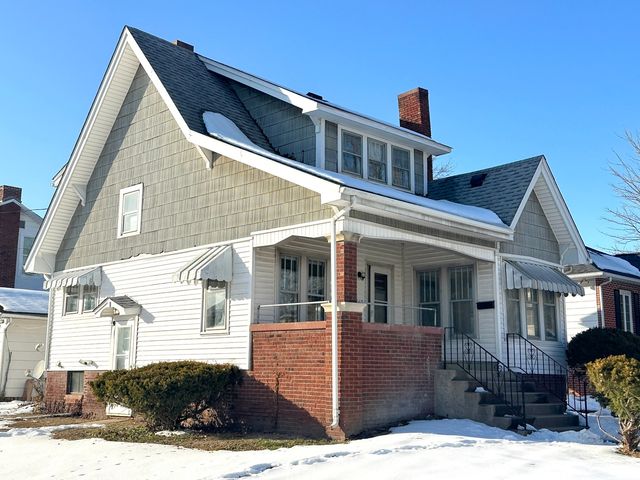 612 Pleasant Court, Marion, IL 62959