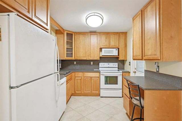 1945 MADISON AVENUE, Melbourne, FL 32935