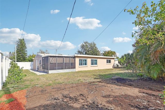 1945 MADISON AVENUE, Melbourne, FL 32935