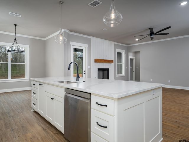 344 Heritage Way, Bullard, TX 75757