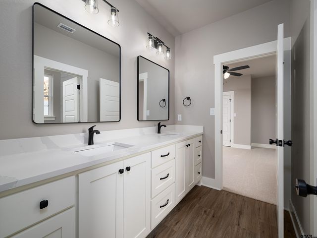 344 Heritage Way, Bullard, TX 75757