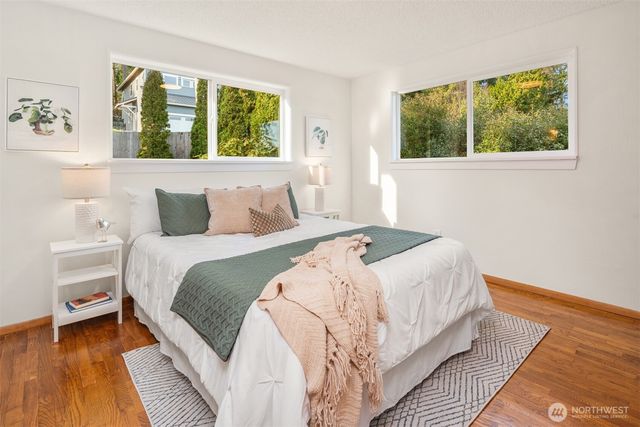 5852 Madrona Avenue NE, Bremerton, WA 98311