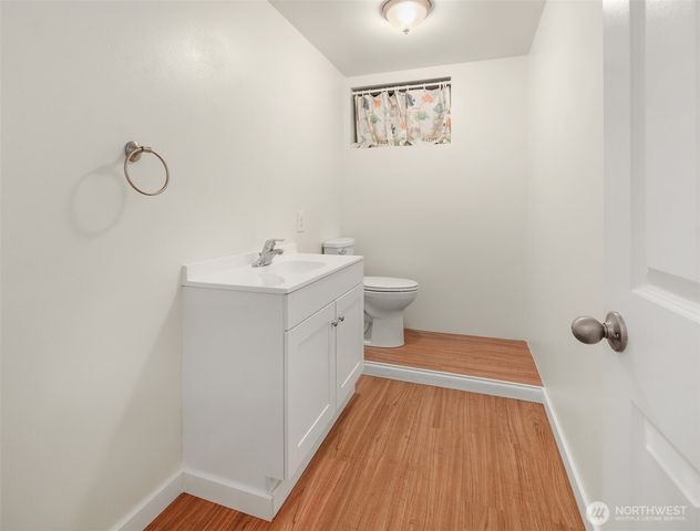 5852 Madrona Avenue NE, Bremerton, WA 98311