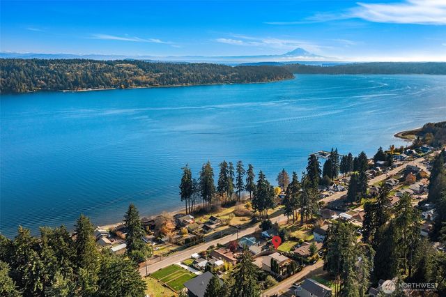 5852 Madrona Avenue NE, Bremerton, WA 98311