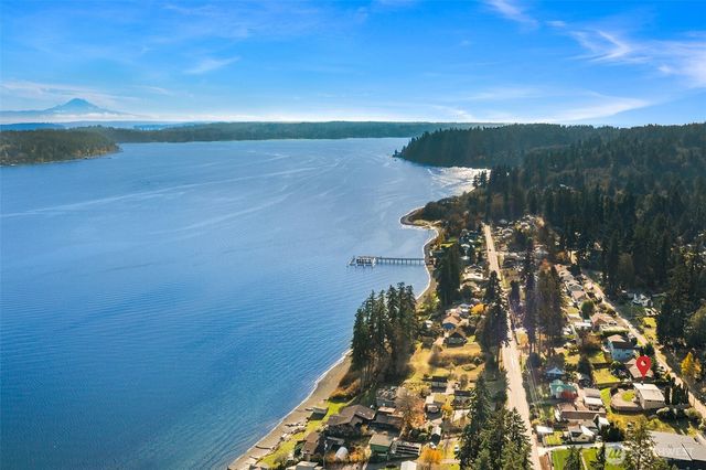 5852 Madrona Avenue NE, Bremerton, WA 98311