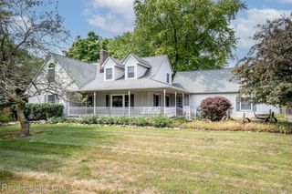 11030 Marshall Road, Green Oak Township, MI 48178