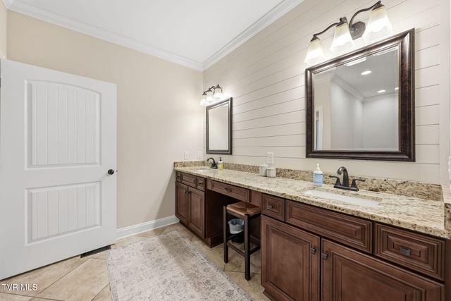 419 Douglas Shed Road, Johnson City, TN 37615