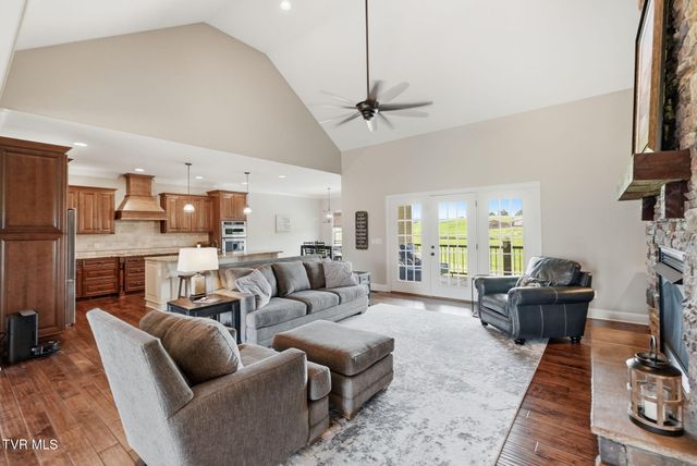 419 Douglas Shed Road, Johnson City, TN 37615