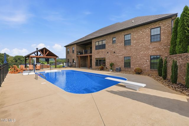 419 Douglas Shed Road, Johnson City, TN 37615