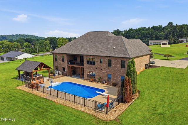 419 Douglas Shed Road, Johnson City, TN 37615
