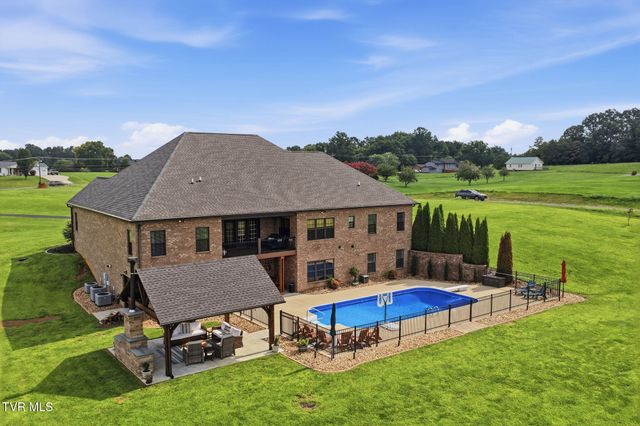 419 Douglas Shed Road, Johnson City, TN 37615