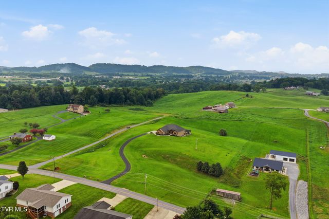 419 Douglas Shed Road, Johnson City, TN 37615