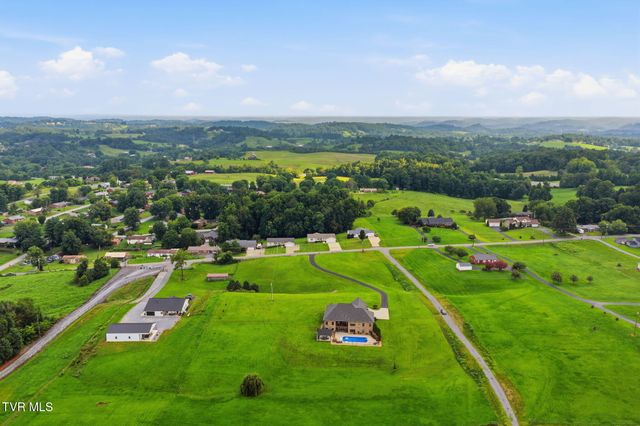 419 Douglas Shed Road, Johnson City, TN 37615
