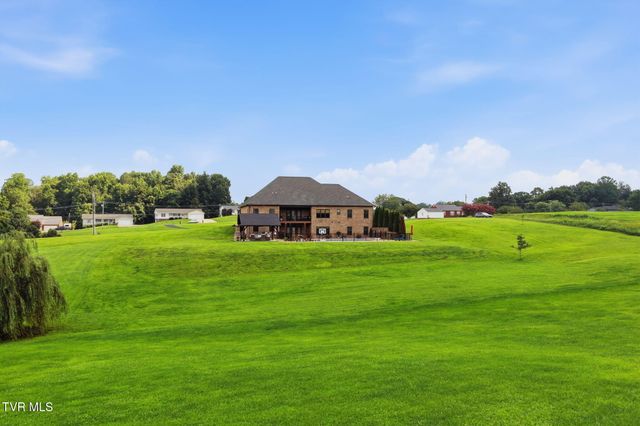 419 Douglas Shed Road, Johnson City, TN 37615