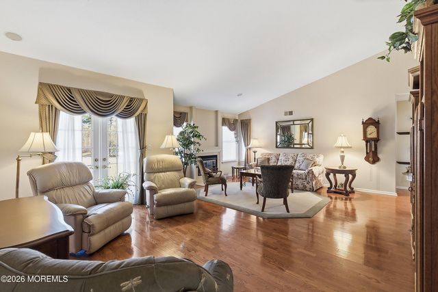 963 Buckingham Drive B, Manchester, NJ 08759