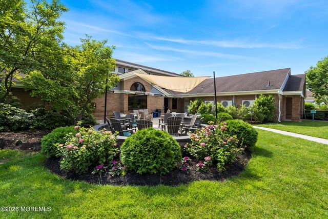 963 Buckingham Drive B, Manchester, NJ 08759