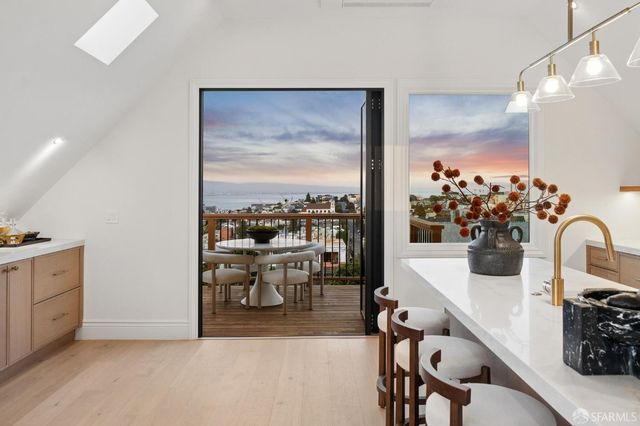 687 Kansas Street, San Francisco, CA 94107