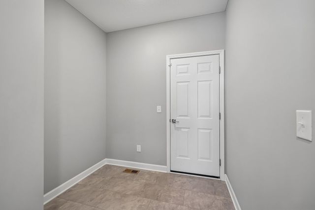 9560 Timber Terrace, Victoria, MN 55386